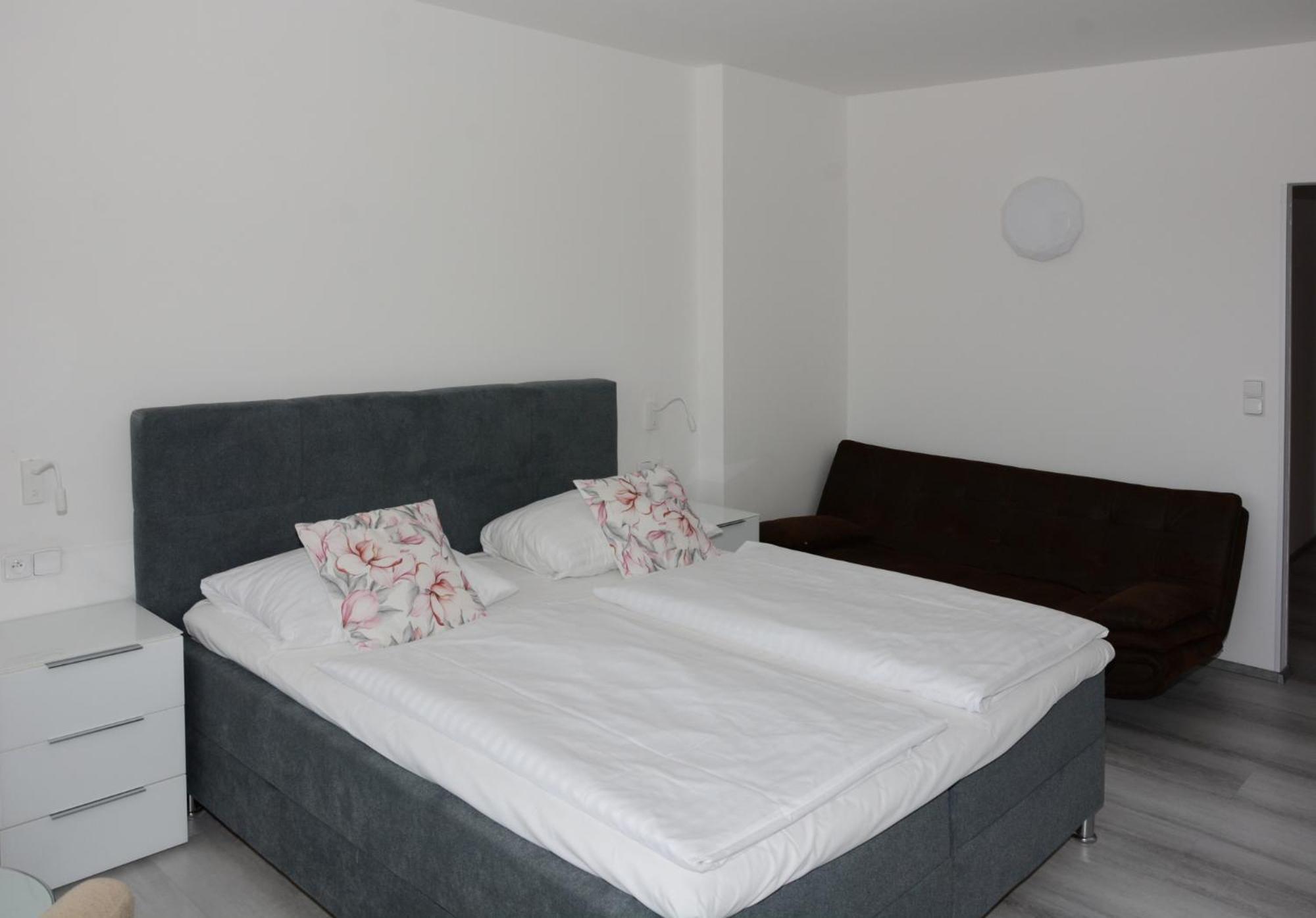 - My Family Apartment Frymburk